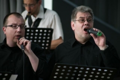 20090517033