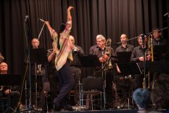 20251026-HIP_4065_2000 20251026-HIP_4065_2000