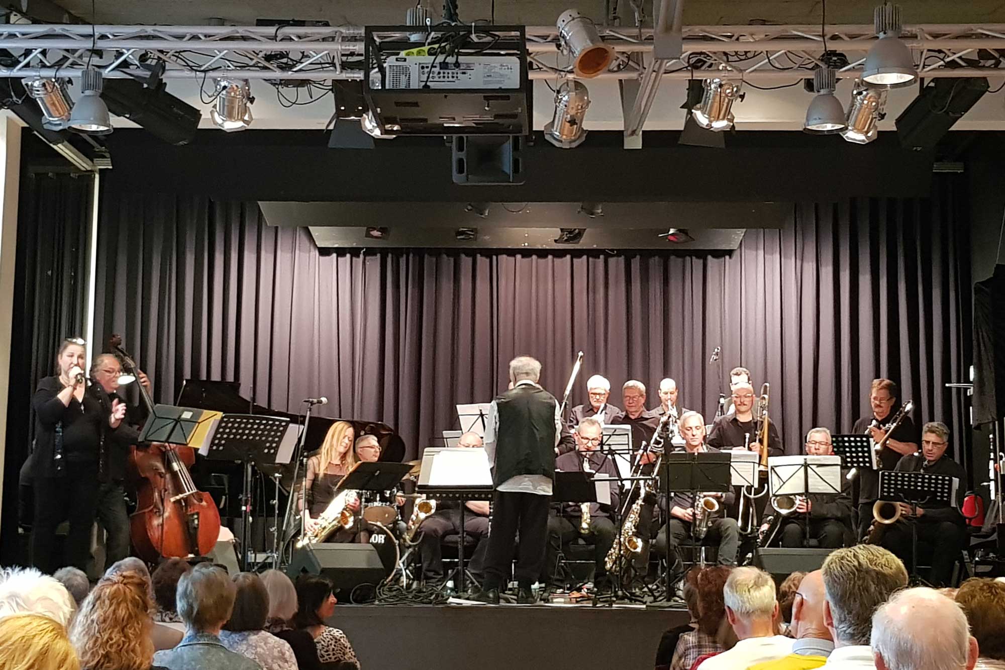 25.05.2025 „Ein kunstvolles Dreieck“